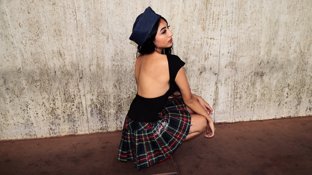 Backless Short Sleeve